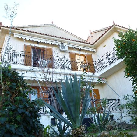 Raymondos Apartments Lassi  Habitación foto